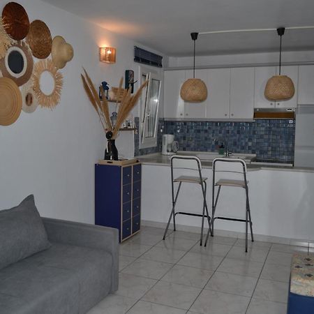 Evaliana Seaside Apartment Палеон-Цифликион Экстерьер фото
